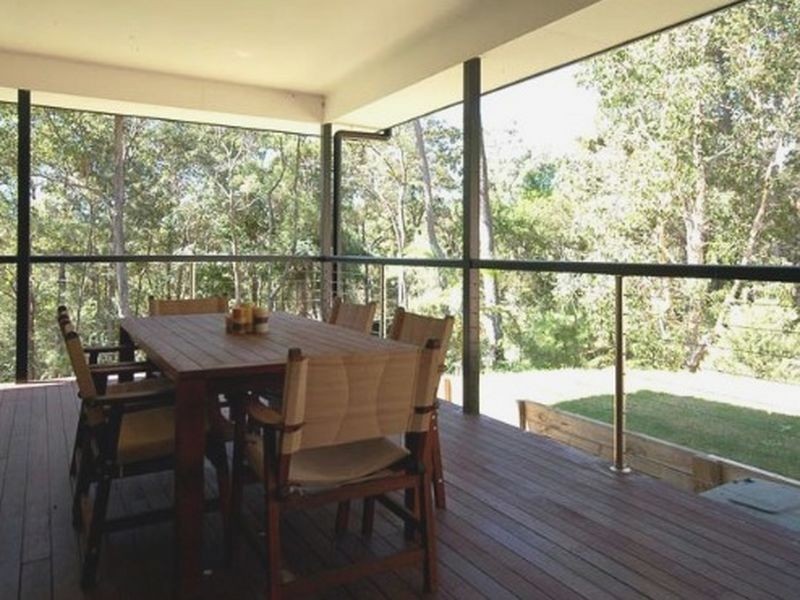 3 Dorset Place, Elanora QLD 4221