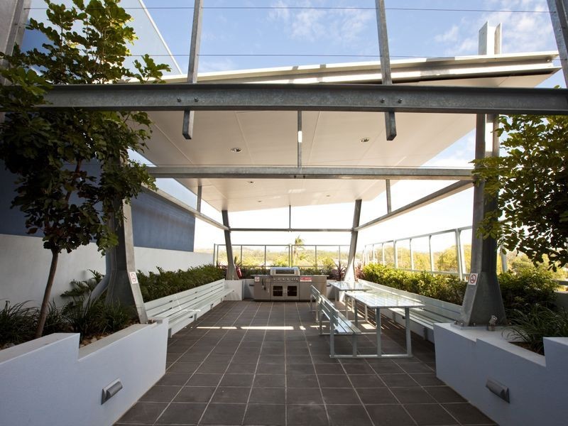 2104/10 Fifth Avenue, Palm Beach QLD 4221