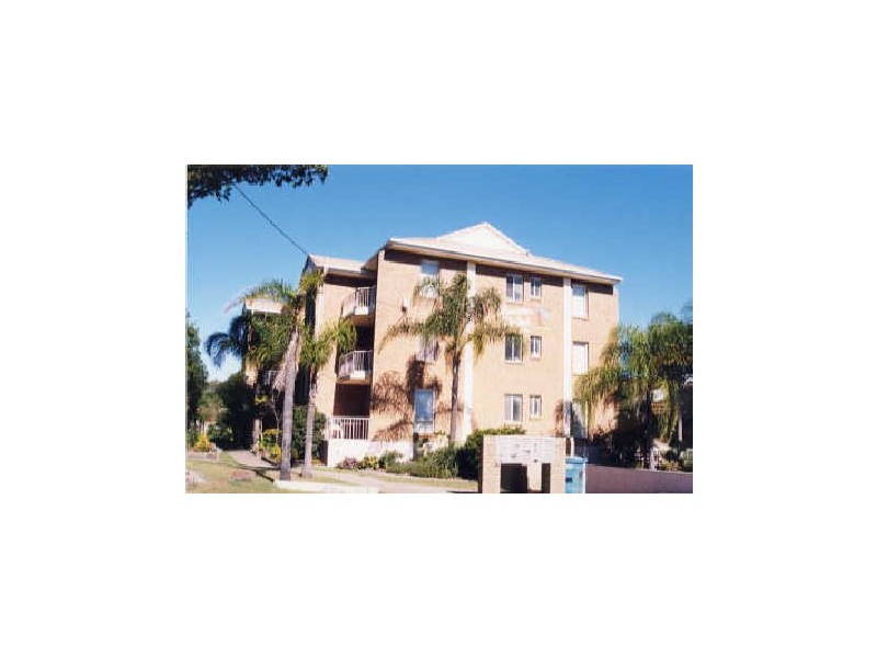 18/14 Mawarra Street, Palm Beach QLD 4221