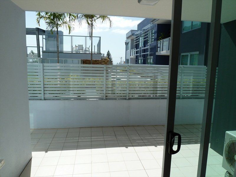 2106/10 Fifth Avenue, Palm Beach QLD 4221