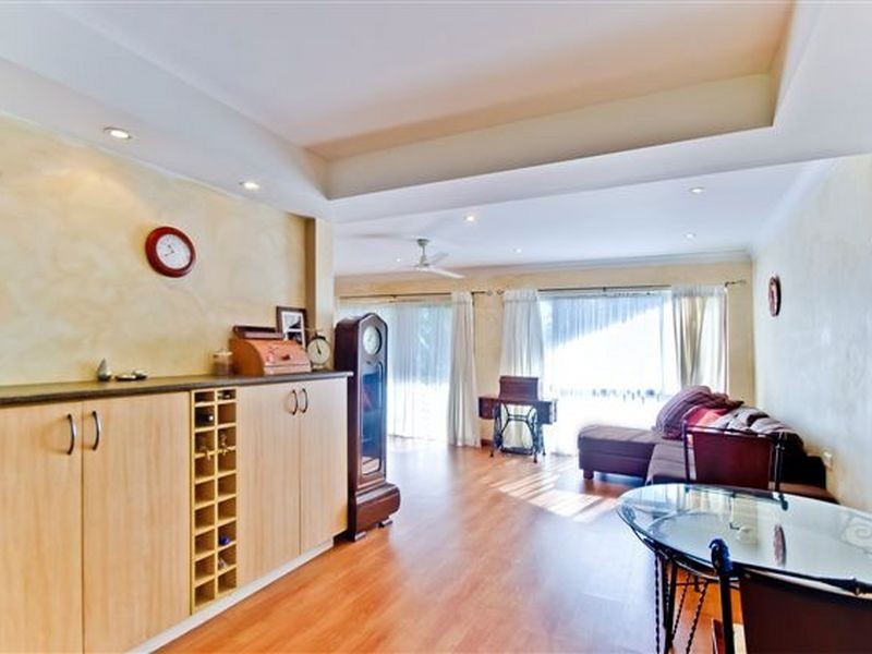 48/154 Currumbin Creek Road, Currumbin Waters QLD 4223