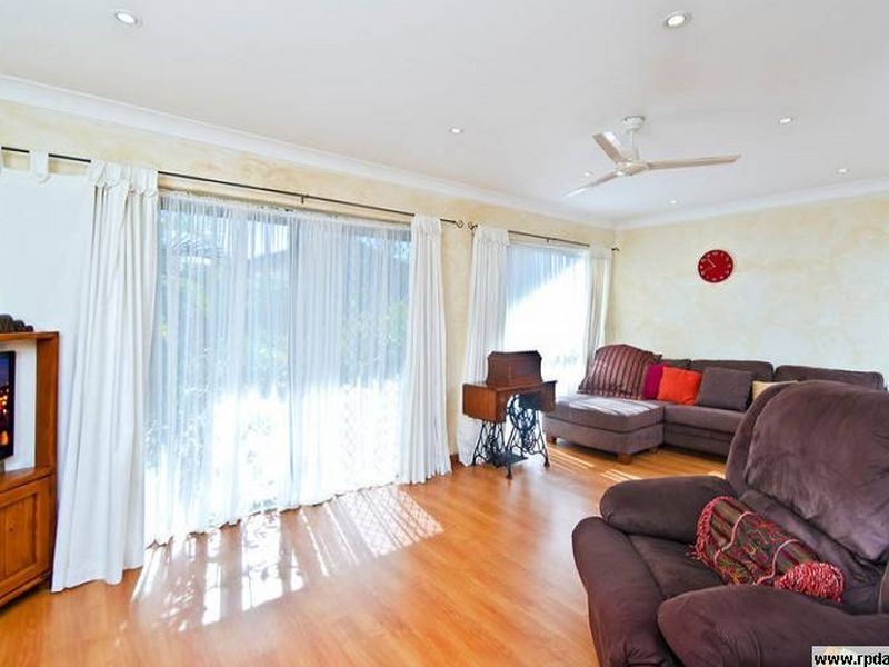 48/154 Currumbin Creek Road, Currumbin Waters QLD 4223