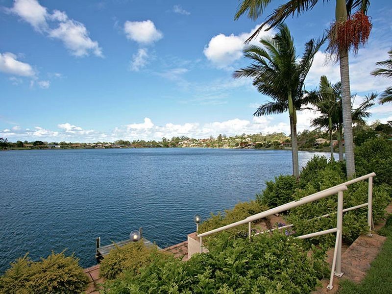 19 Acron Street, Elanora QLD 4221