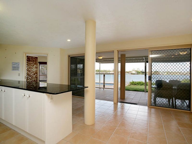 19 Acron Street, Elanora QLD 4221