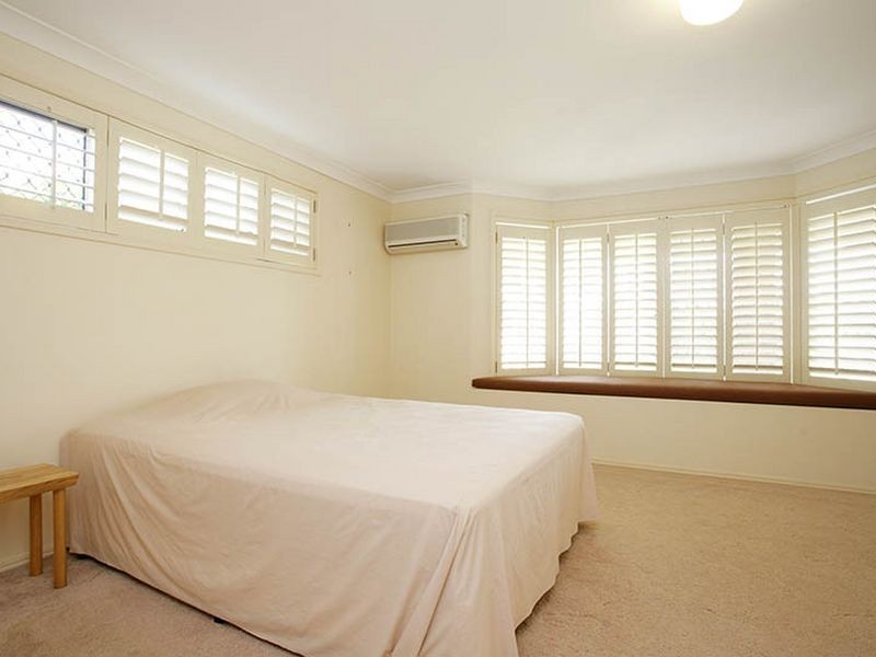 19 Acron Street, Elanora QLD 4221