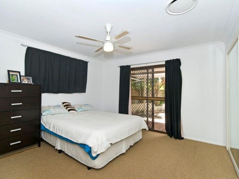 38 Spindle Street, Palm Beach QLD 4221