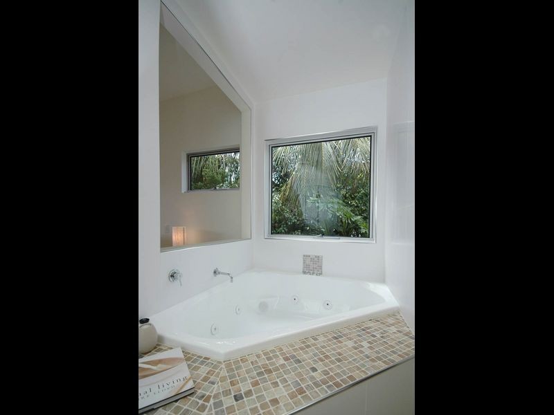 2/117 Laguna Avenue, Palm Beach QLD 4221