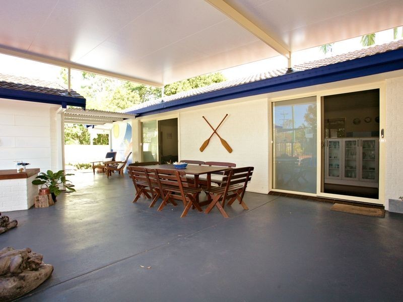 28 Ferny Fairway, Burleigh Waters QLD 4220