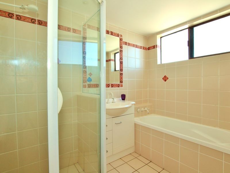 17/1093 Gold Coast Highway, Palm Beach QLD 4221