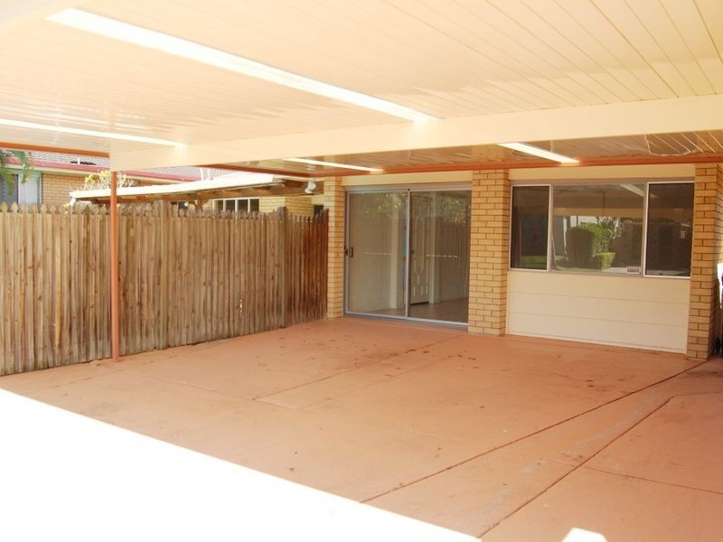 36 Tenth Avenue, Palm Beach QLD 4221