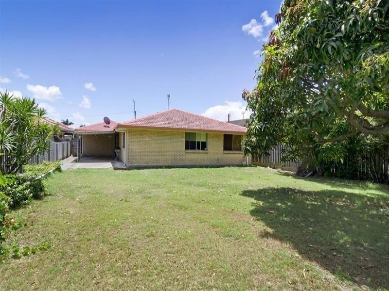 36 Tenth Avenue, Palm Beach QLD 4221