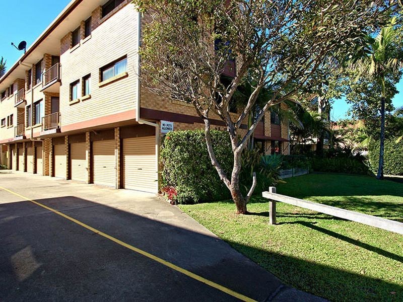 4/5 Nalla Court, Palm Beach QLD 4221