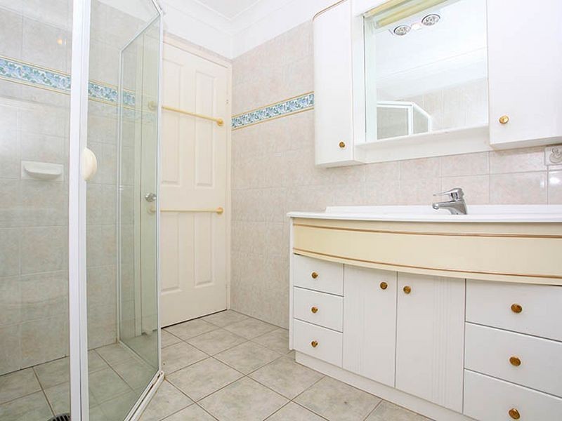 2 Leyte Avenue, Palm Beach QLD 4221