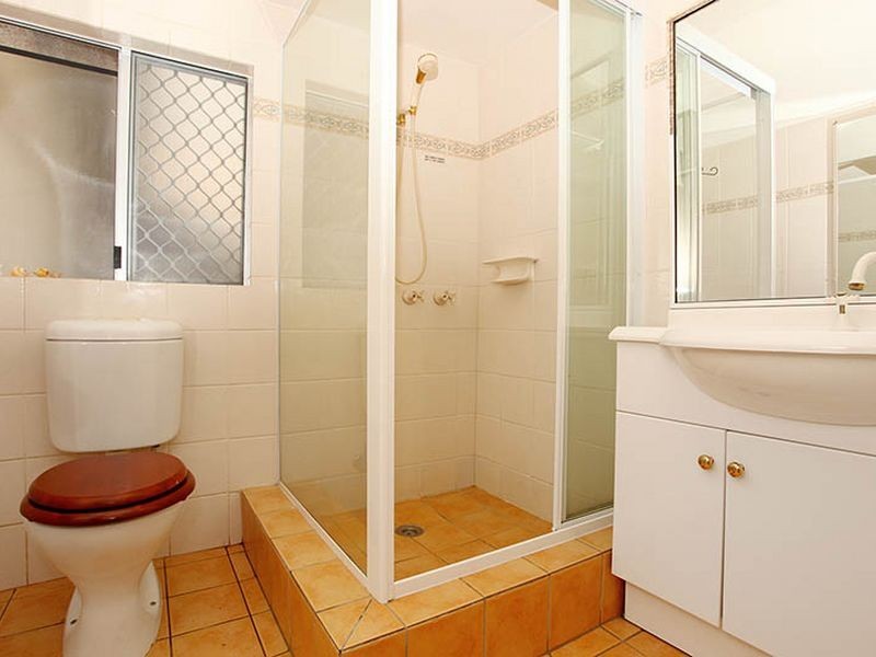 27 Fourteenth Avenue, Palm Beach QLD 4221