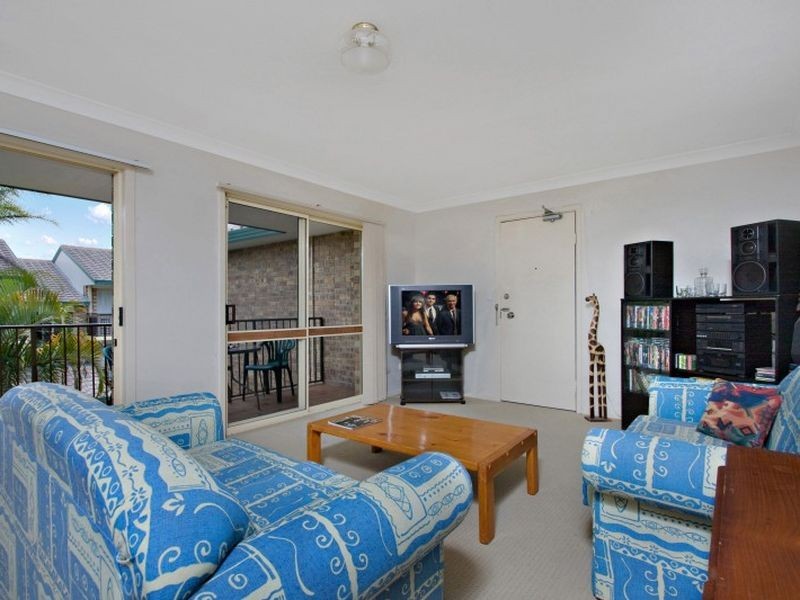 10/1 Rolan Court, Palm Beach QLD 4221