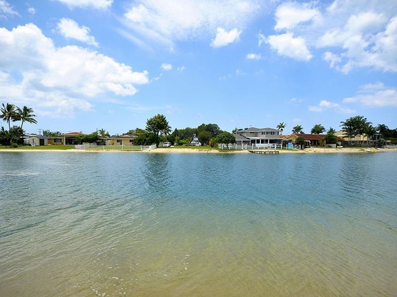 57 Mallawa Drive, Palm Beach QLD 4221