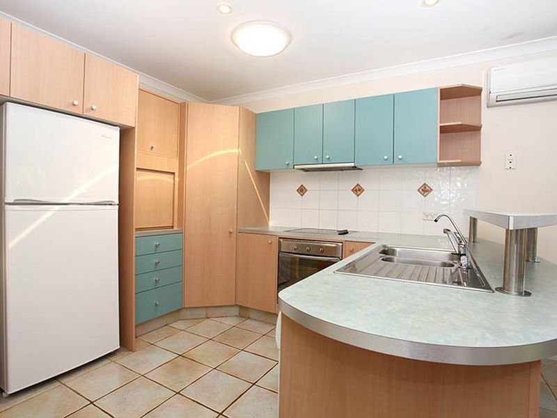 24 Cypress Terrace, Palm Beach QLD 4221