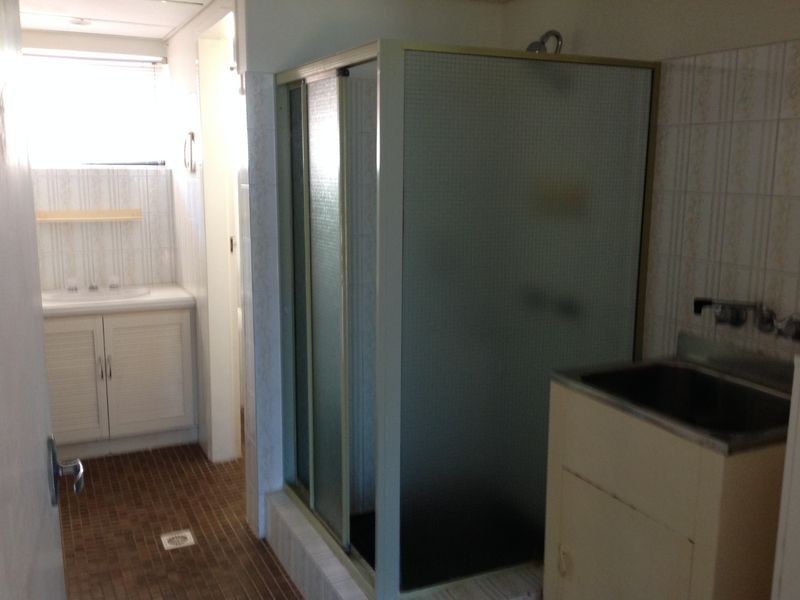 2/2 Palm Beach Ave, Palm Beach QLD 4221