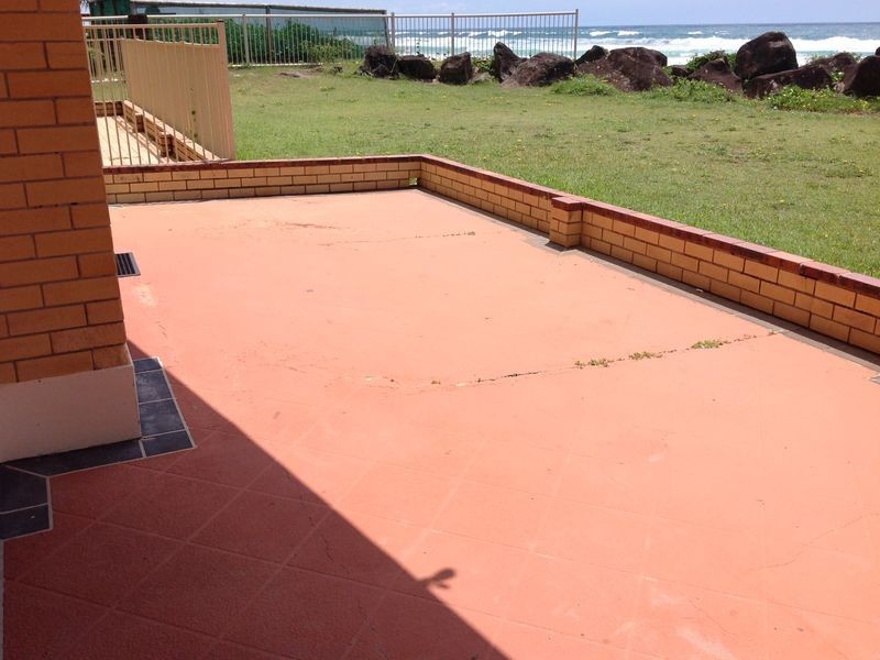 2/2 Palm Beach Ave, Palm Beach QLD 4221