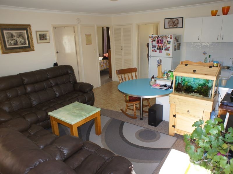 2/63 Leyte Avenue, Palm Beach QLD 4221