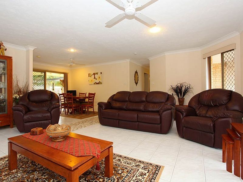 21 Boab St, Elanora QLD 4221