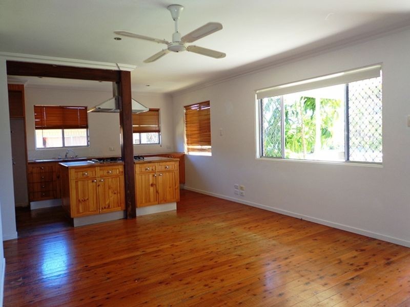 4 Bali Avenue, Palm Beach QLD 4221