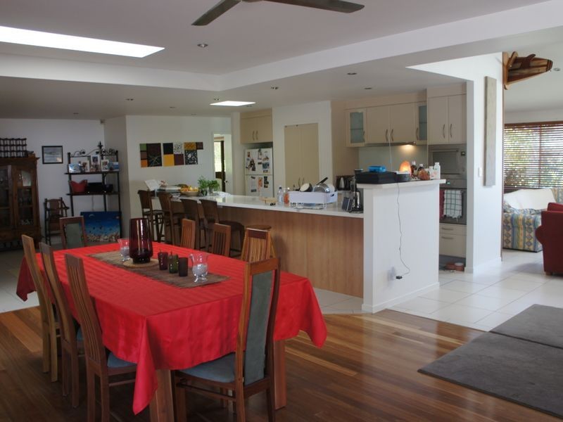 13 Heather Street, Tallebudgera QLD 4228