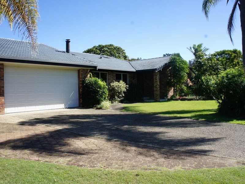 13 Heather Street, Tallebudgera QLD 4228