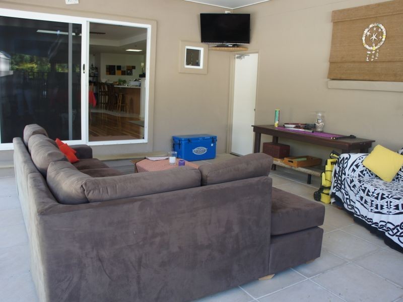 13 Heather Street, Tallebudgera QLD 4228