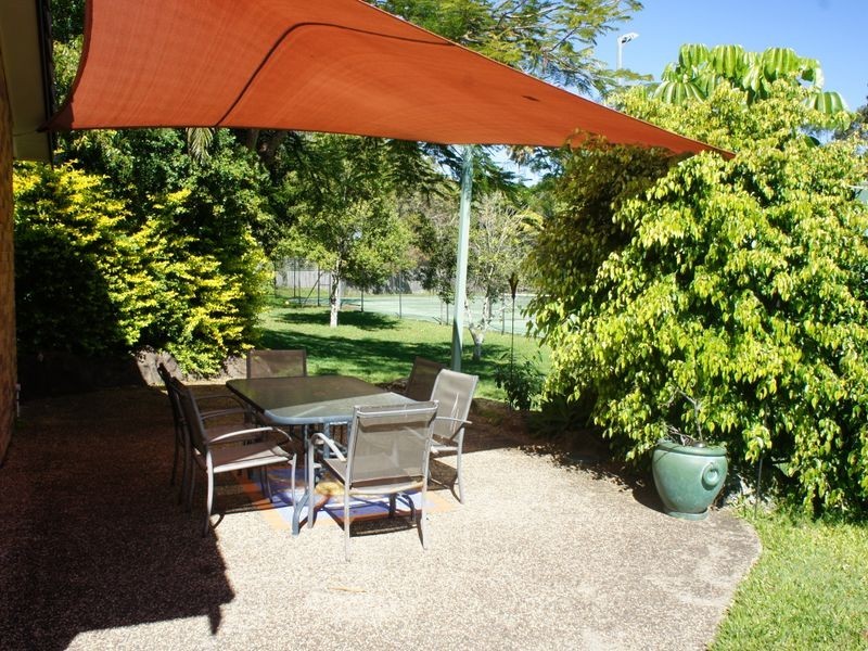 13 Heather Street, Tallebudgera QLD 4228