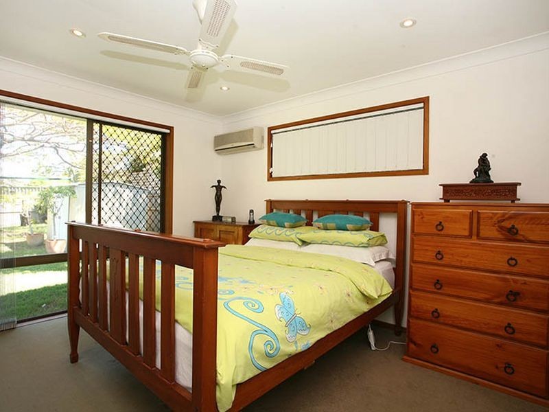 11 Dianella Court, Elanora QLD 4221