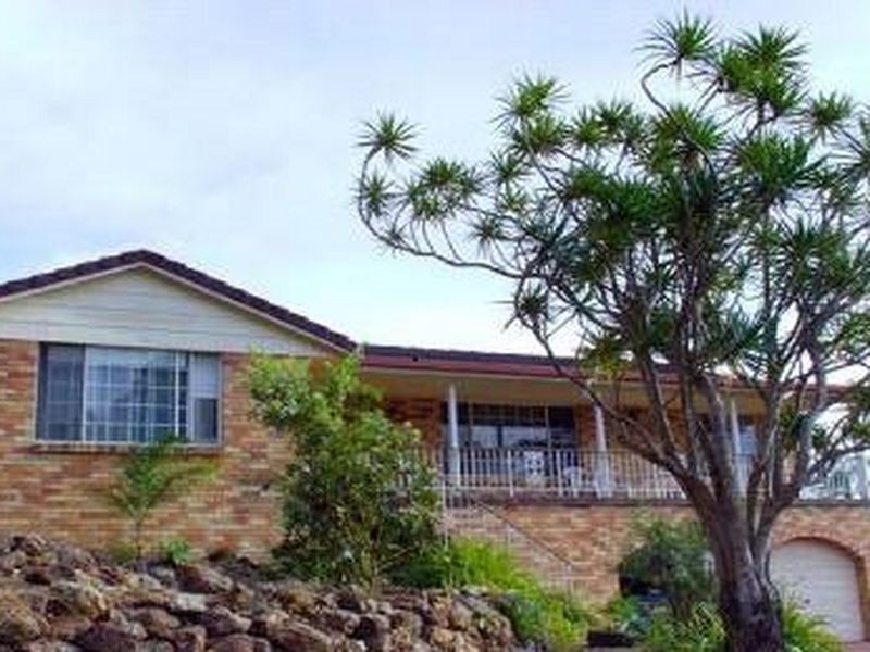 19 Foothill Street, Elanora QLD 4221