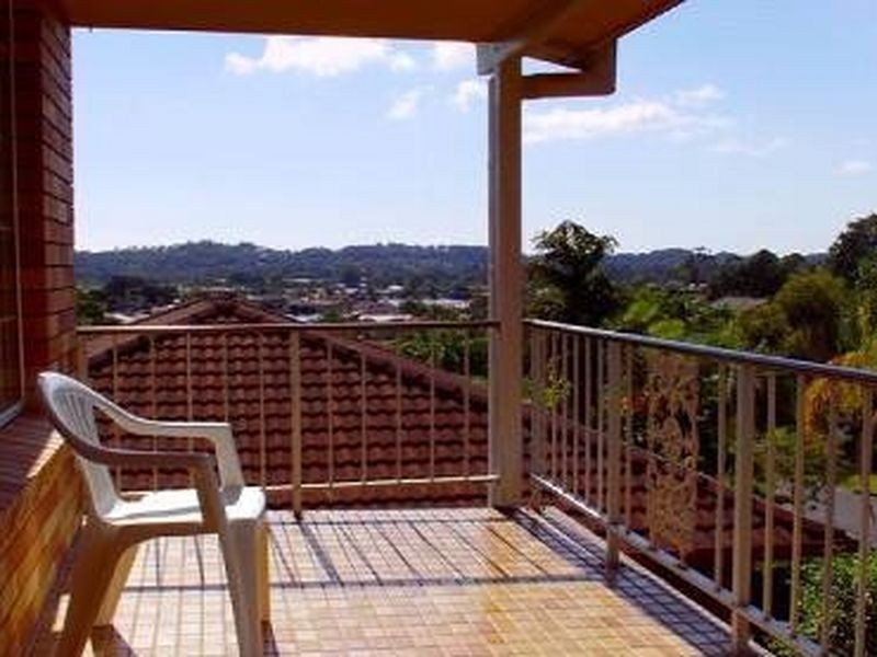 19 Foothill Street, Elanora QLD 4221