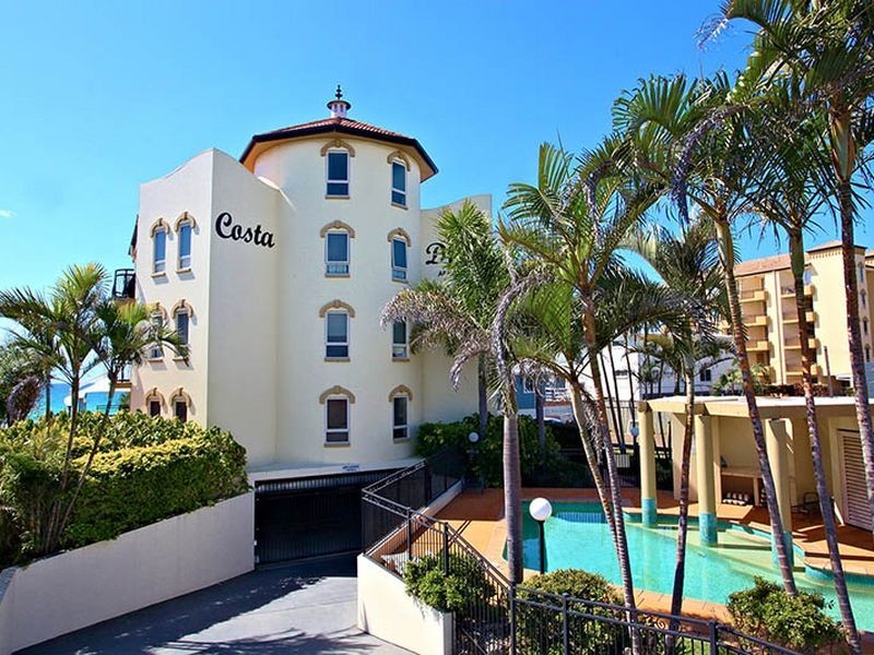 7/311 Golden Four Drive, Bilinga QLD 4225