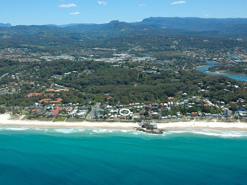 13 Woodgee Street, Currumbin QLD 4223