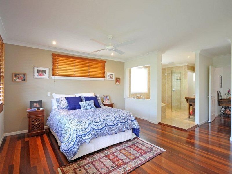 13 Woodgee Street, Currumbin QLD 4223