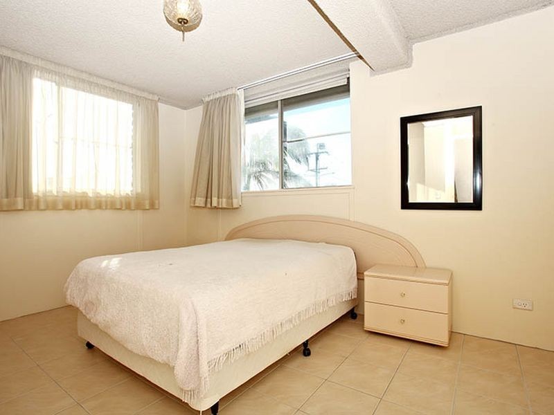 9/987 Gold Coast Highway, Palm Beach QLD 4221