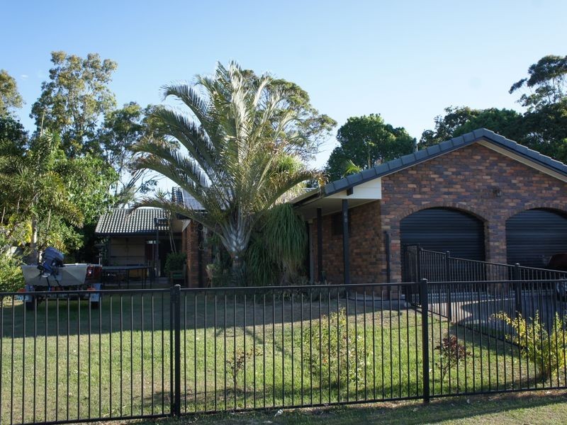 68 Japonica Drive, Palm Beach QLD 4221