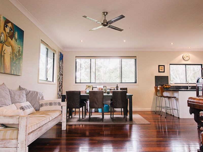 4 Sanctuary Crest, Currumbin QLD 4223