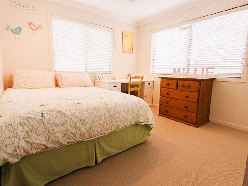 4 Sanctuary Crest, Currumbin QLD 4223