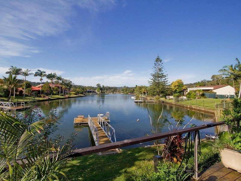 38 Mainsail Street, Currumbin Waters QLD 4223