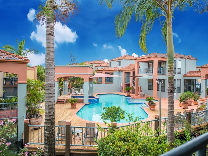 110/20 Fairway Drive, Clear Island Waters QLD 4226