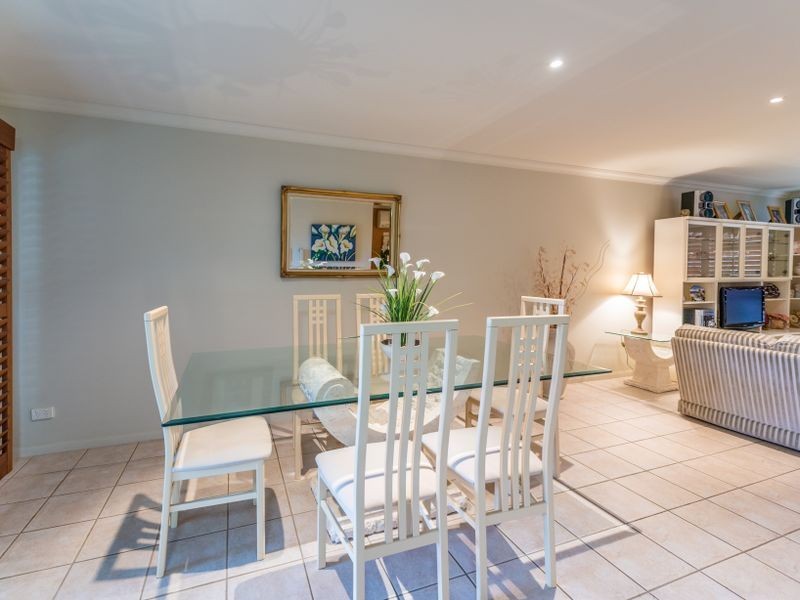 110/20 Fairway Drive, Clear Island Waters QLD 4226