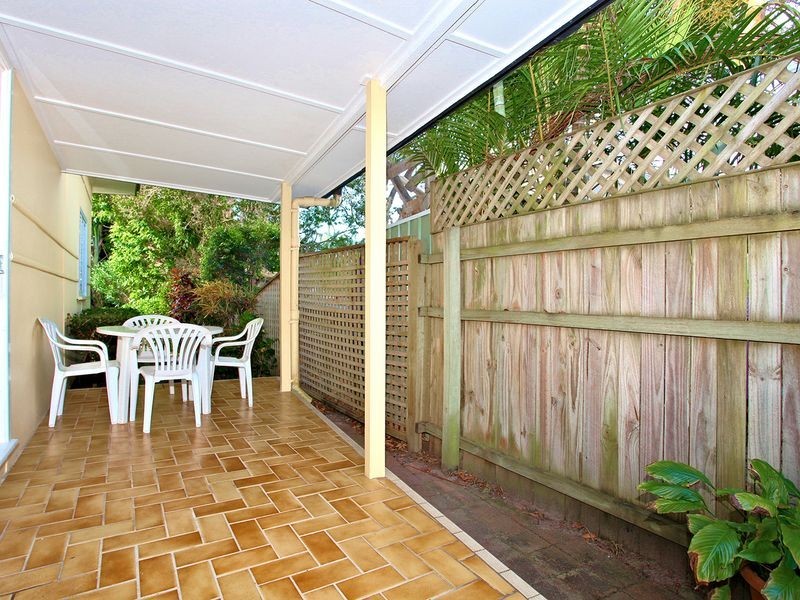 31 Twenty Fifth Avenue, Palm Beach QLD 4221