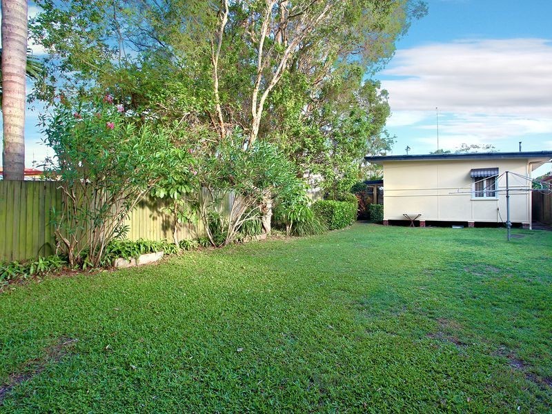 31 Twenty Fifth Avenue, Palm Beach QLD 4221