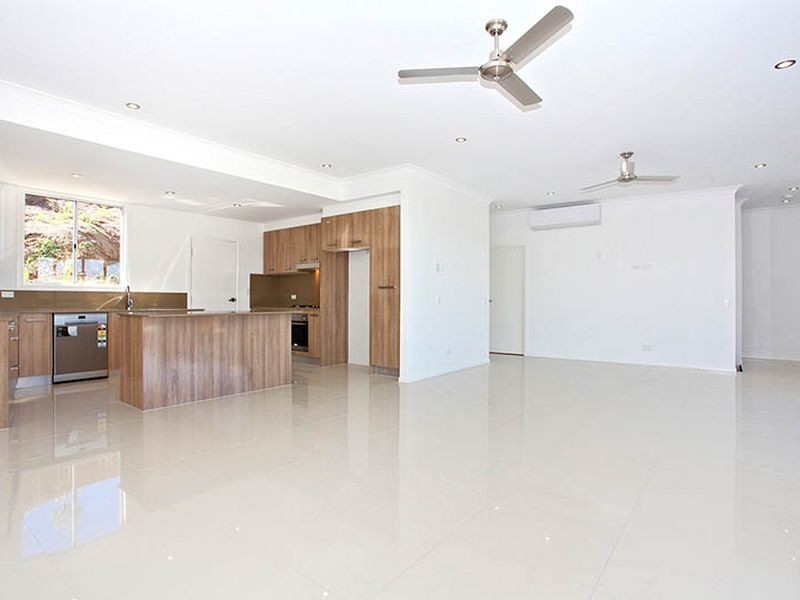 3 Mieke Court, Burleigh Heads QLD 4220