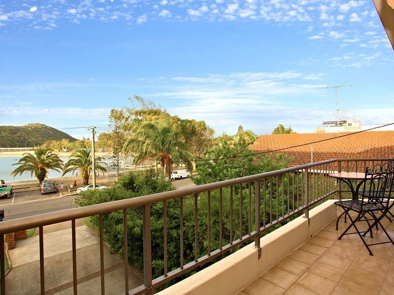 4/18 Murlong Crescent, Palm Beach QLD 4221