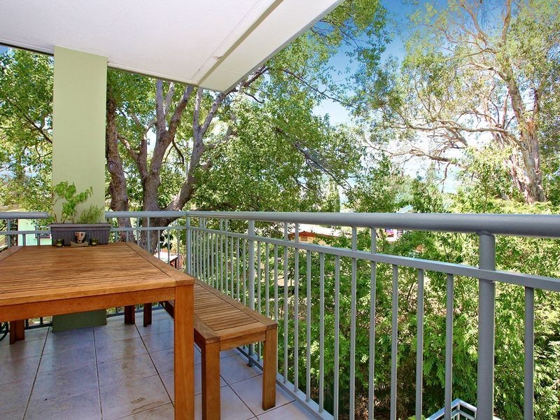 1108/33 Clark Street, Biggera Waters QLD 4216