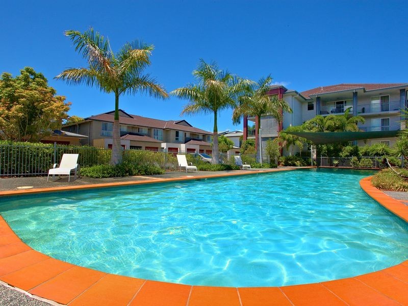 1108/33 Clark Street, Biggera Waters QLD 4216