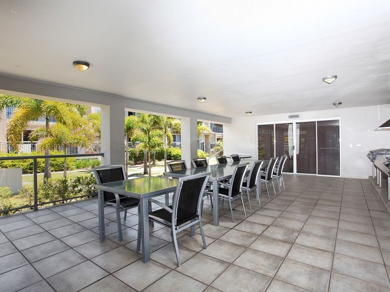 1108/33 Clark Street, Biggera Waters QLD 4216